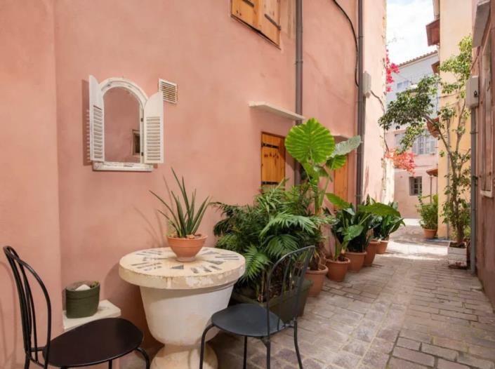 Image No.1-1 Bed House for sale