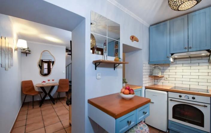 Image No.10-1 Bed House for sale