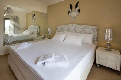 6e5c7700e7a54108ab2896329738bea0