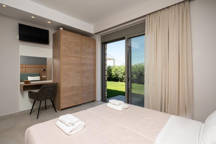 Image No.23-3 Bed Villa / Detached for sale