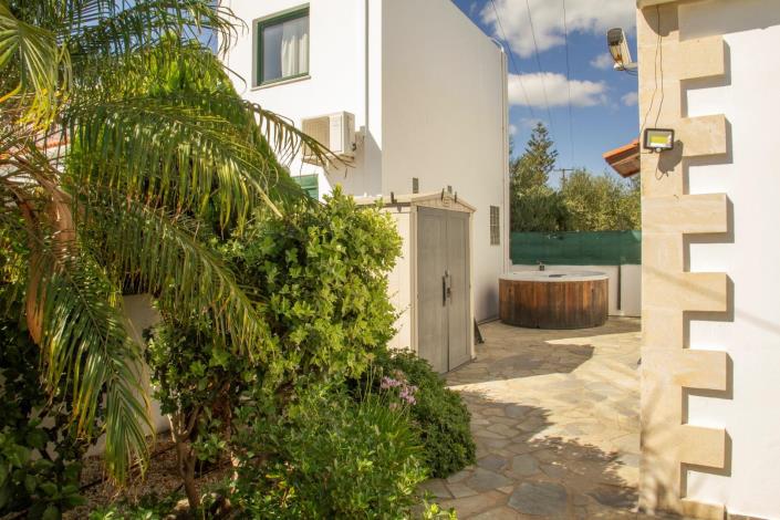 Image No.29-2 Bed House for sale