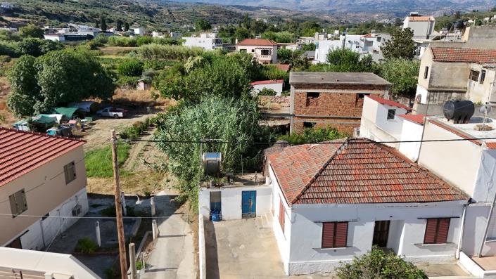 Image No.4-2 Bed Hotel for sale