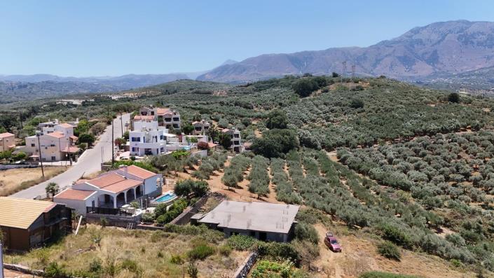 Image No.4-House for sale