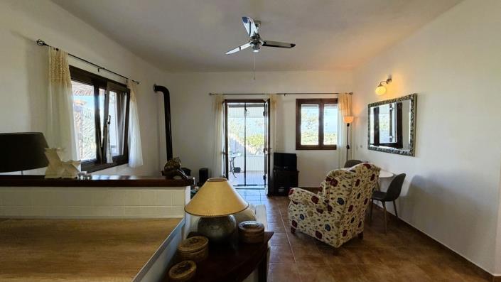 Image No.17-2 Bed Villa for sale