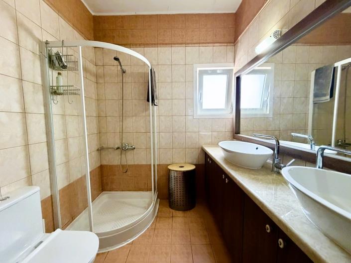 Image No.15-3 Bed Villa for sale