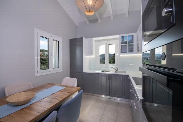 Image No.4-2 Bed Villa for sale