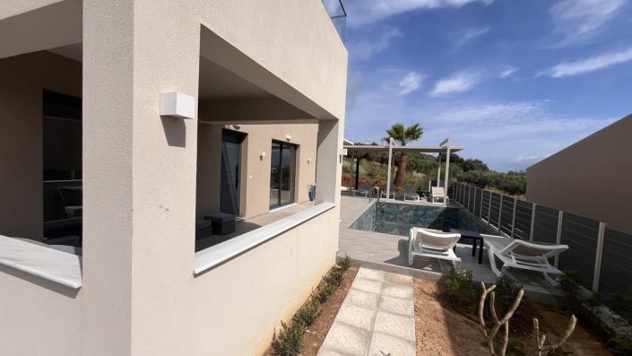 Image No.27-3 Bed Villa for sale