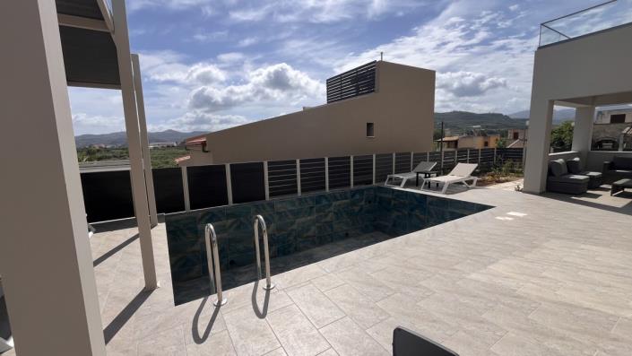 Image No.5-3 Bed Villa for sale