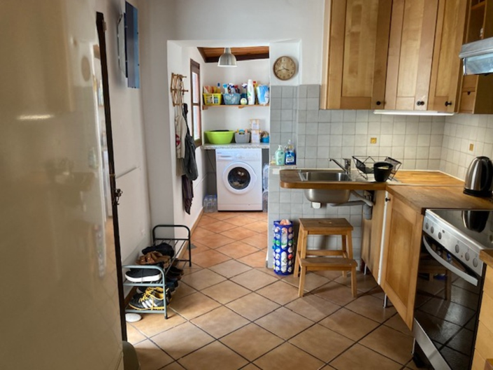 Image No.5-2 Bed House for sale