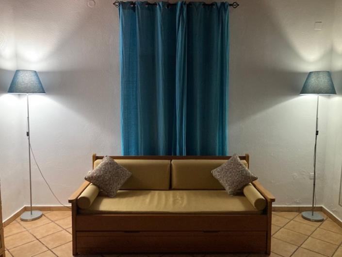 Image No.18-2 Bed House for sale