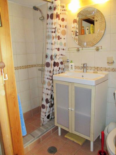 Image No.19-2 Bed House for sale