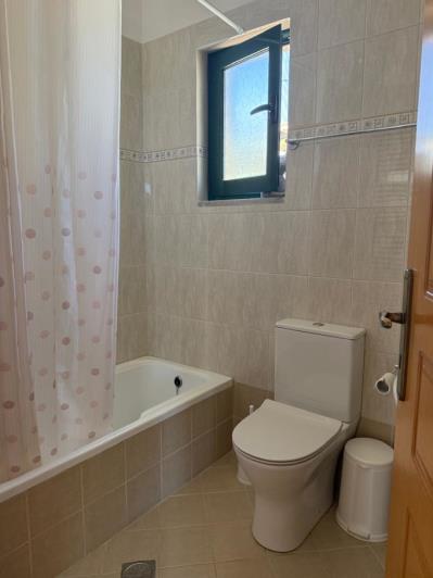 Image No.26-2 Bed House for sale