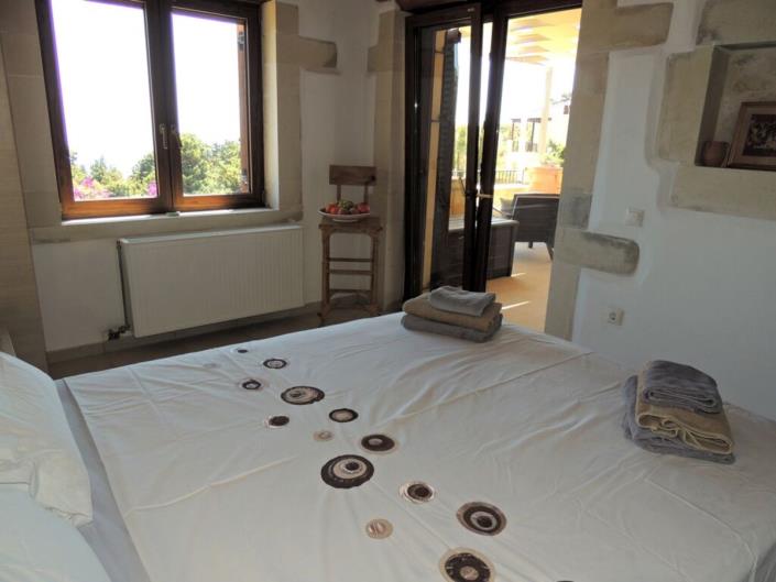 Image No.33-3 Bed Villa for sale