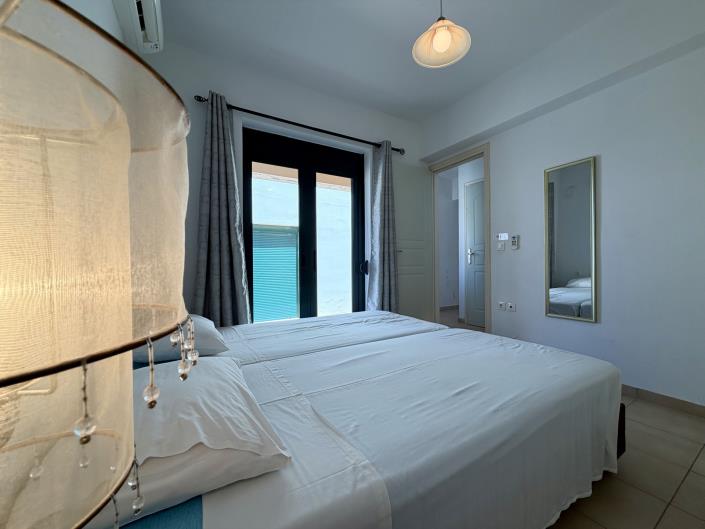 Image No.3-2 Bed House for sale