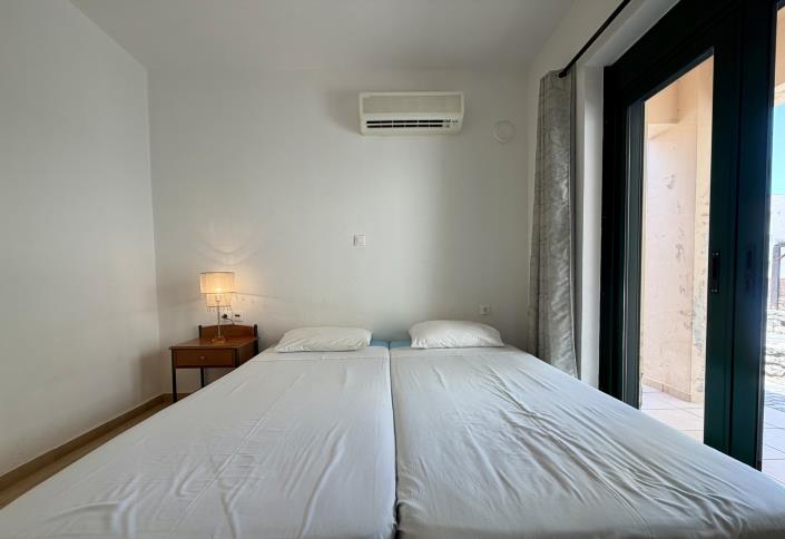 Image No.28-2 Bed House for sale