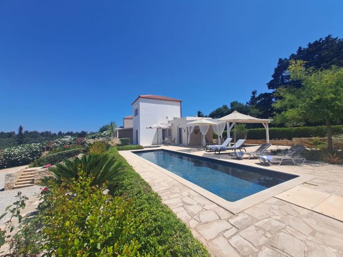 Image No.13-3 Bed Villa for sale