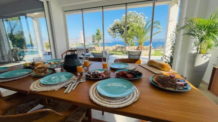 Image No.28-3 Bed Villa for sale