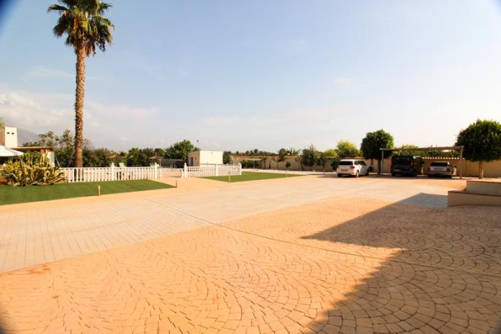 Image No.15-4 Bed Country Property for sale