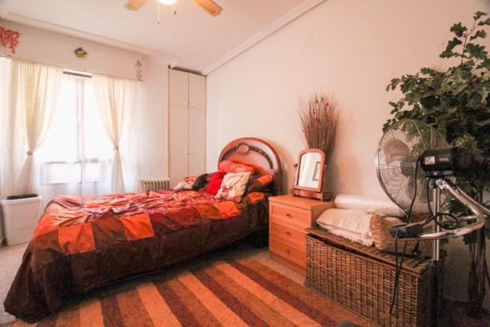 Image No.10-3 Bed Apartment for sale