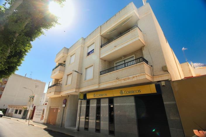 Image No.18-3 Bed Apartment for sale