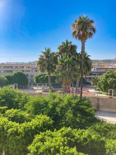 Image No.19-3 Bed Apartment for sale