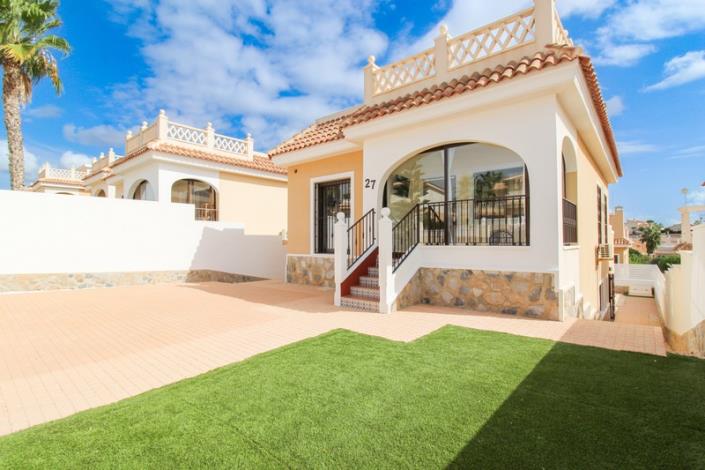 Image No.1-5 Bed Villa / Detached for sale