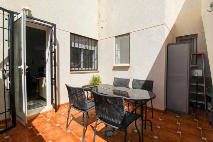 Image No.21-3 Bed Quad for sale