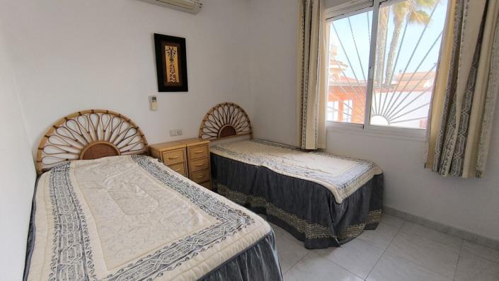 Image No.15-3 Bed Villa / Detached for sale