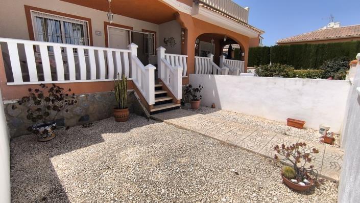 Image No.5-3 Bed Townhouse for sale