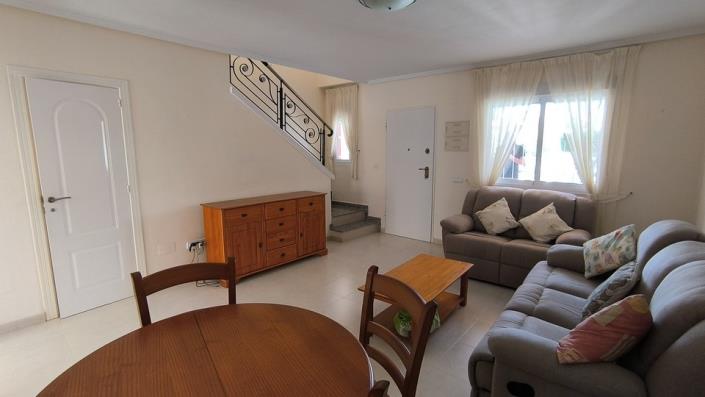 Image No.10-3 Bed Townhouse for sale