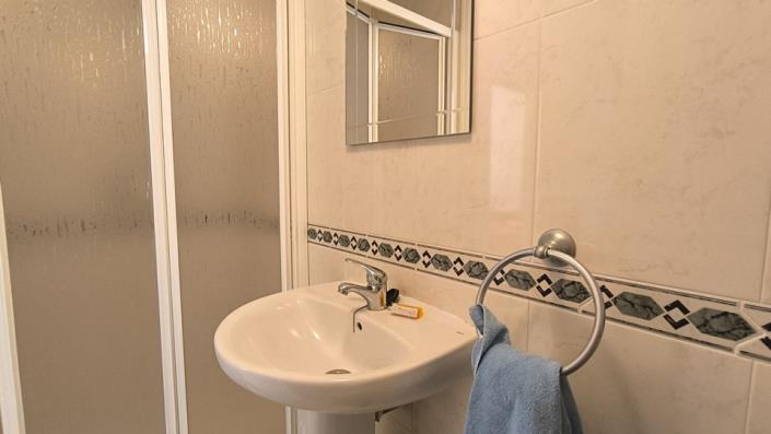 Image No.11-3 Bed Townhouse for sale