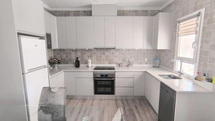 Image No.3-2 Bed Semi-Detached for sale