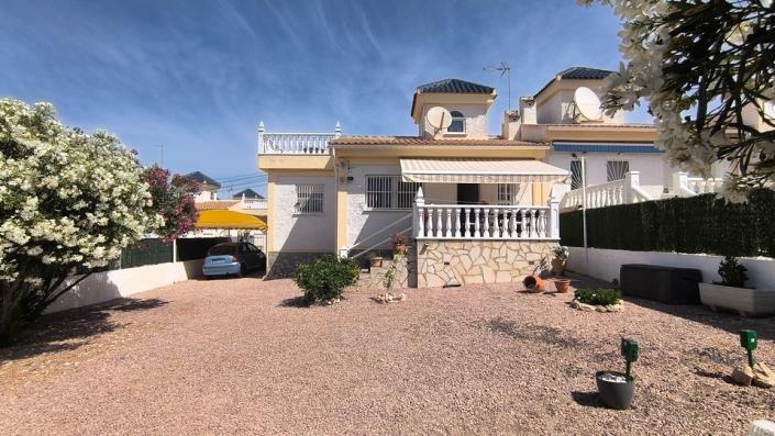 Image No.21-2 Bed Semi-Detached for sale