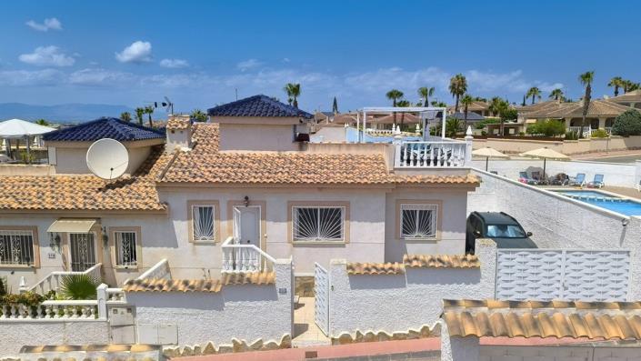 Image No.1-2 Bed Quad for sale