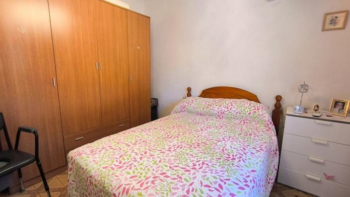 Image No.20-3 Bed Bungalow for sale