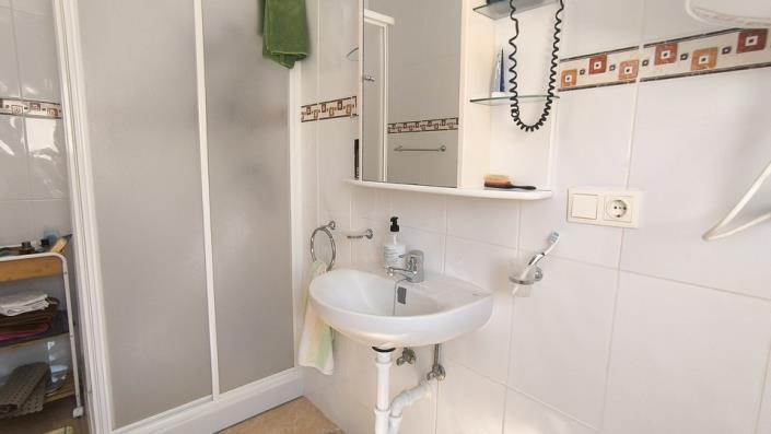 Image No.43-7 Bed Villa / Detached for sale