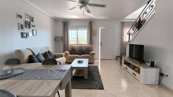 Image No.11-3 Bed Townhouse for sale