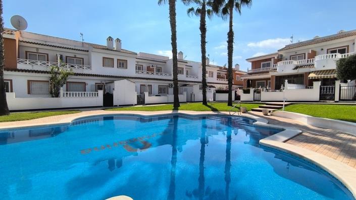 Image No.2-3 Bed Townhouse for sale