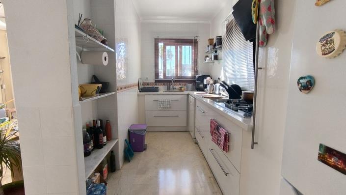 Image No.11-3 Bed Villa / Detached for sale