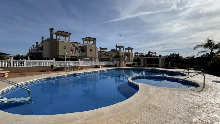 Image No.33-3 Bed Quad for sale