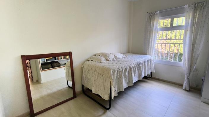 Image No.27-3 Bed Villa / Detached for sale