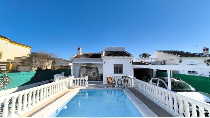 Image No.27-Villa / Détaché de 3 chambres à vendre à Torrevieja