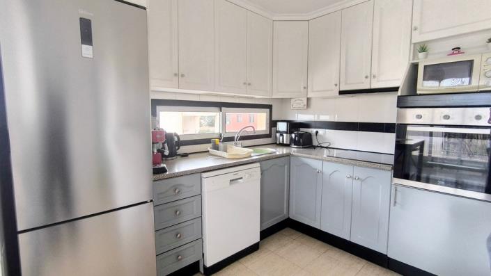 Image No.6-2 Bed Duplex for sale