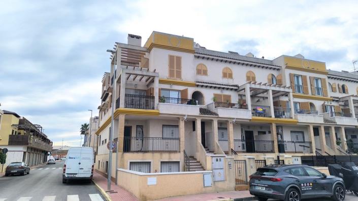 Image No.22-2 Bed Duplex for sale