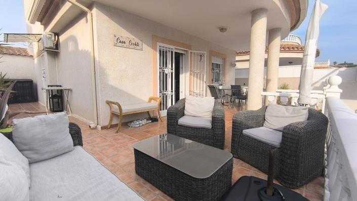 Image No.7-3 Bed Villa / Detached for sale