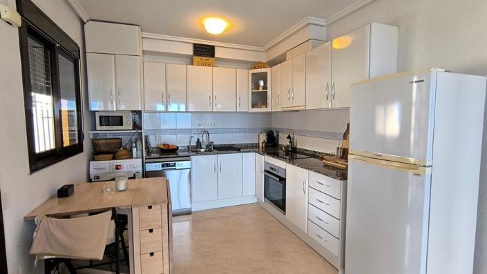 Image No.6-2 Bed Apartment for sale