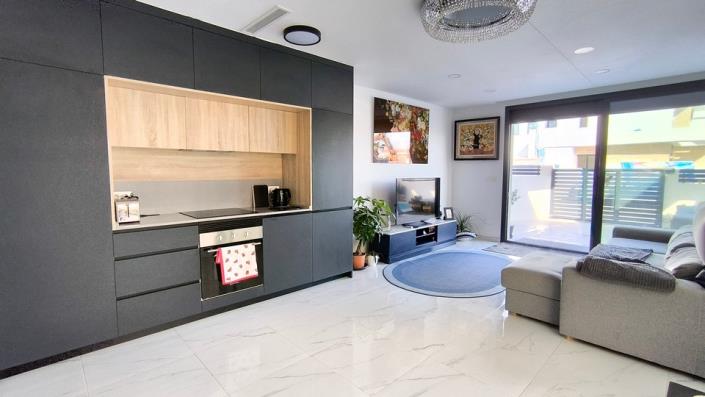 Image No.5-3 Bed Villa / Detached for sale