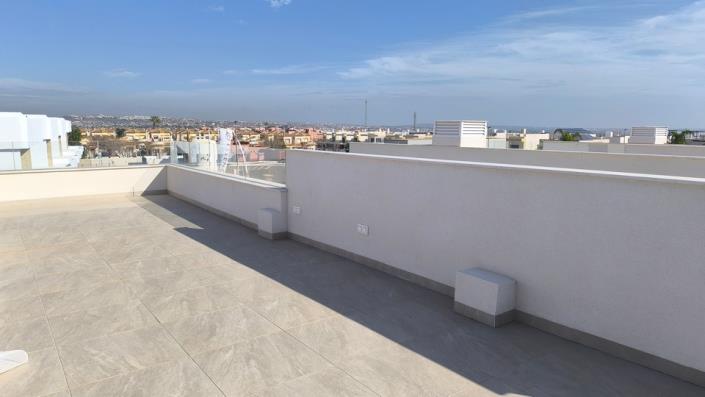 Image No.20-3 Bed Villa / Detached for sale