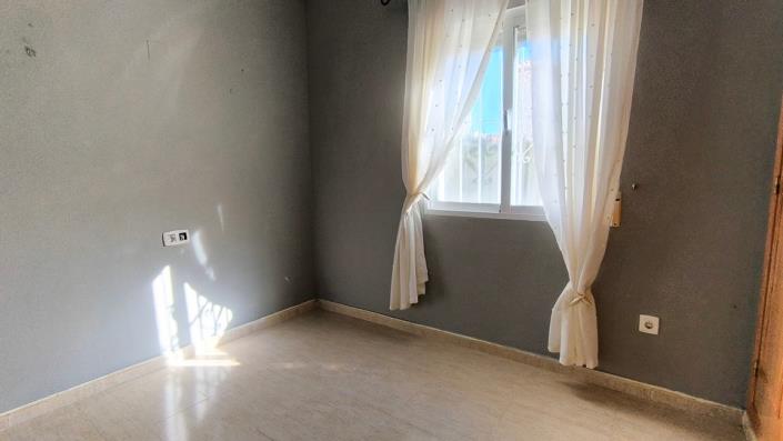 Image No.16-3 Bed Villa / Detached for sale