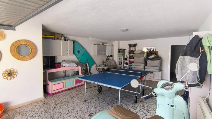 Image No.31-2 Bed Townhouse for sale